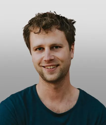 Alejandro M