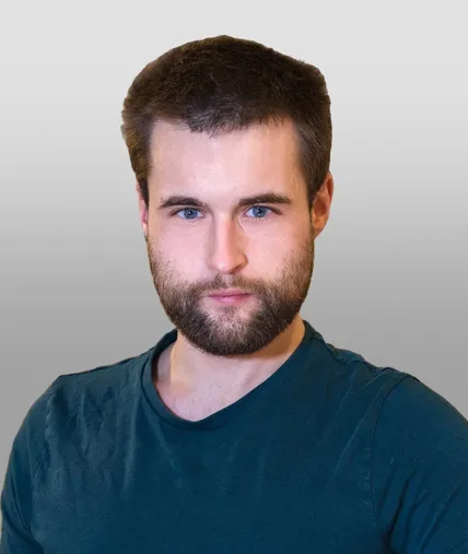 Andrés E.