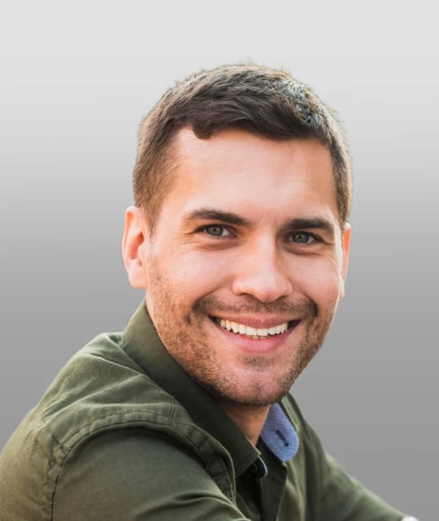 Carlos M