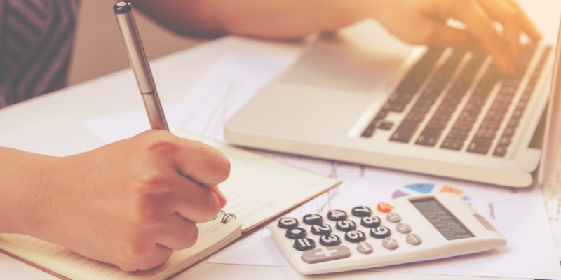 Freelance vs. Full-Time: How Much Does it Cost to Hire a Software Developer