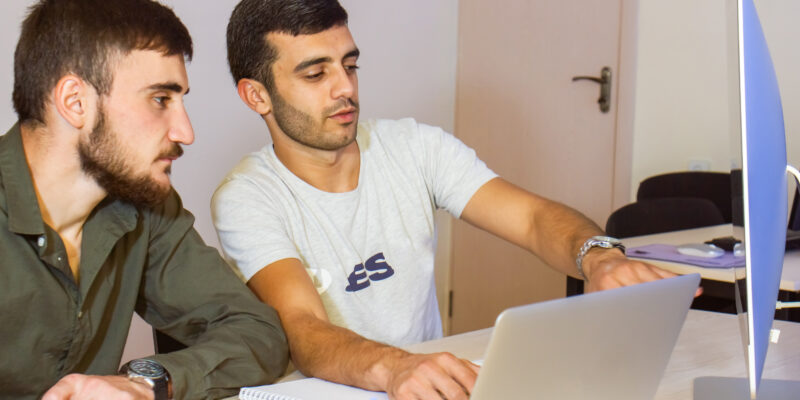 How to Outsource Top Remote Software Developers from Uruguay?