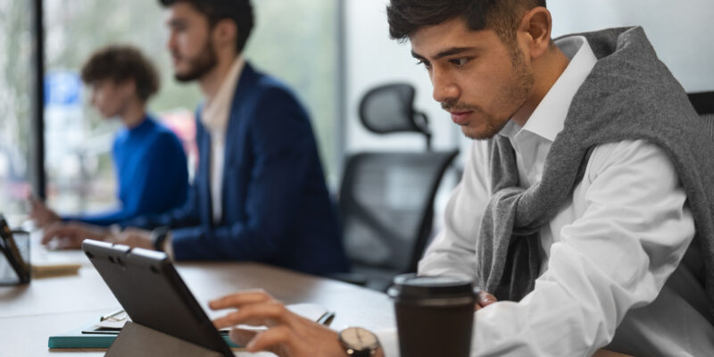 AI in Recruiting Automation: Guide for Tech Hiring with Autonomous Agents + Top AI Recruiting Tools